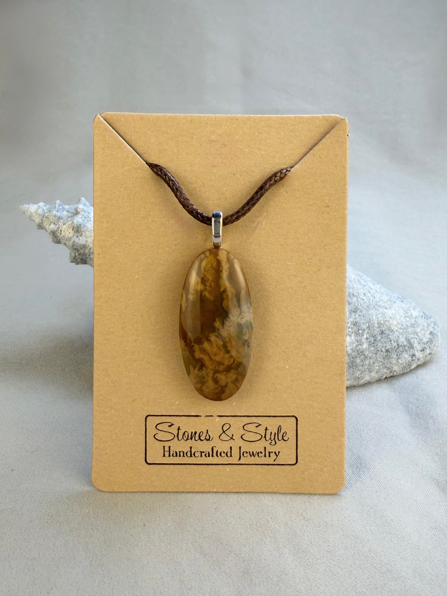 Brown Plume Agate Pendant Necklace