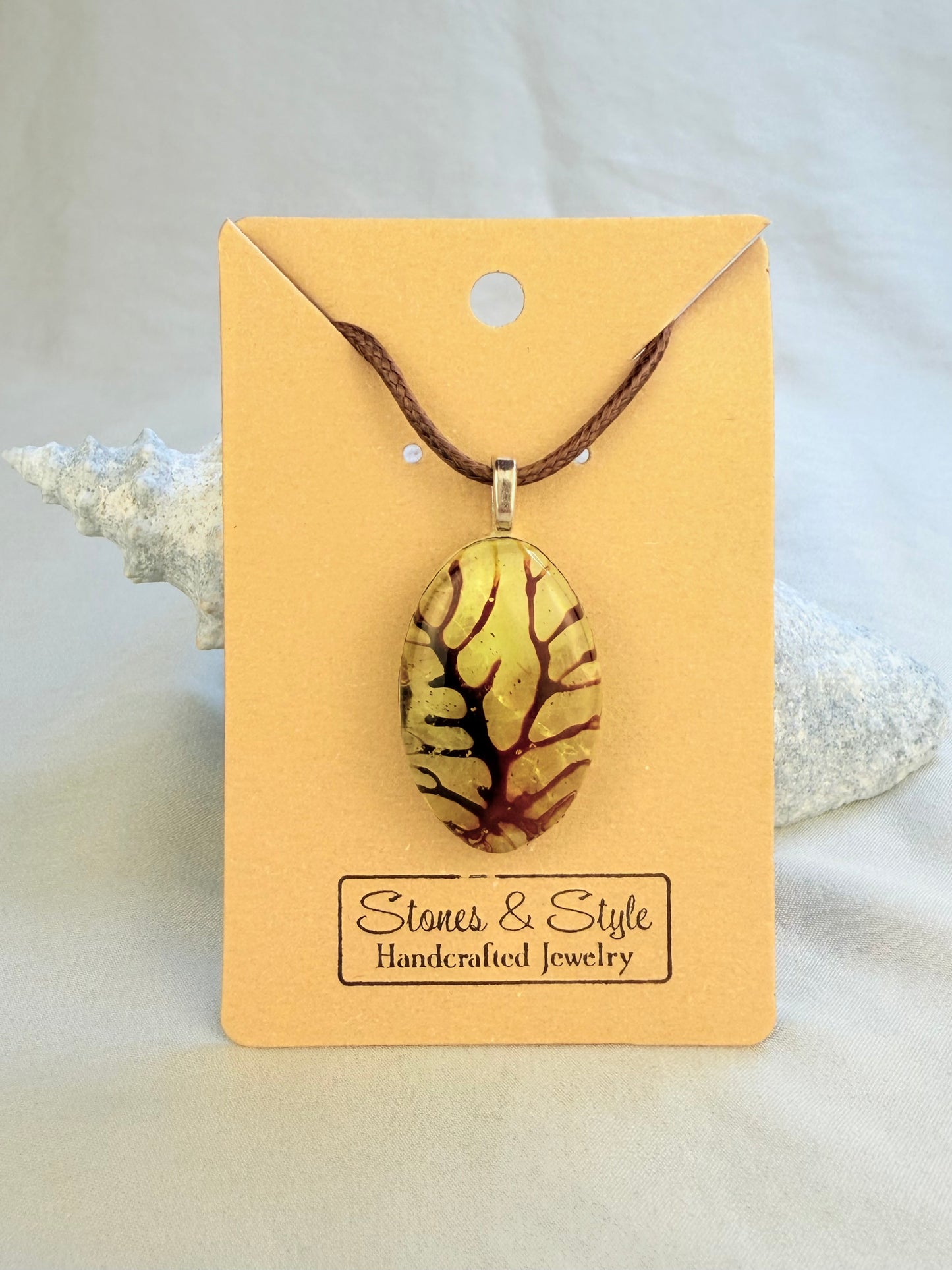Dyed Dendrite Pendant Necklace