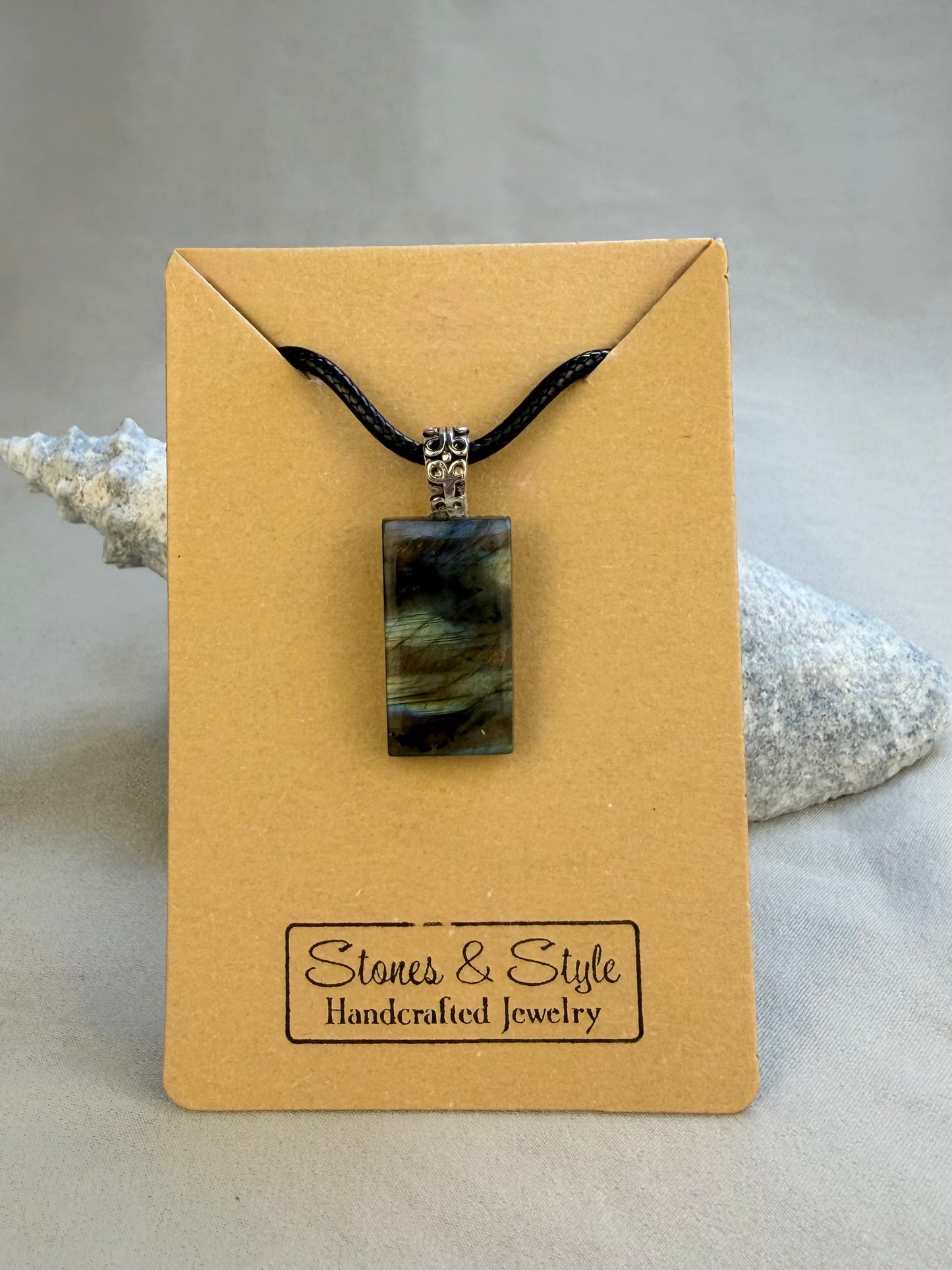 Labradorite Pendant Necklace