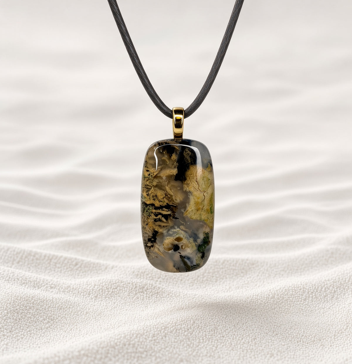 Dendritic Tiger Pendant Necklace