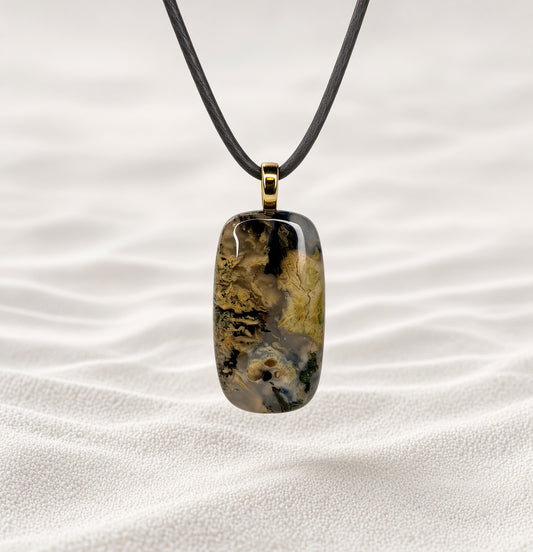 Dendritic Tiger Pendant Necklace
