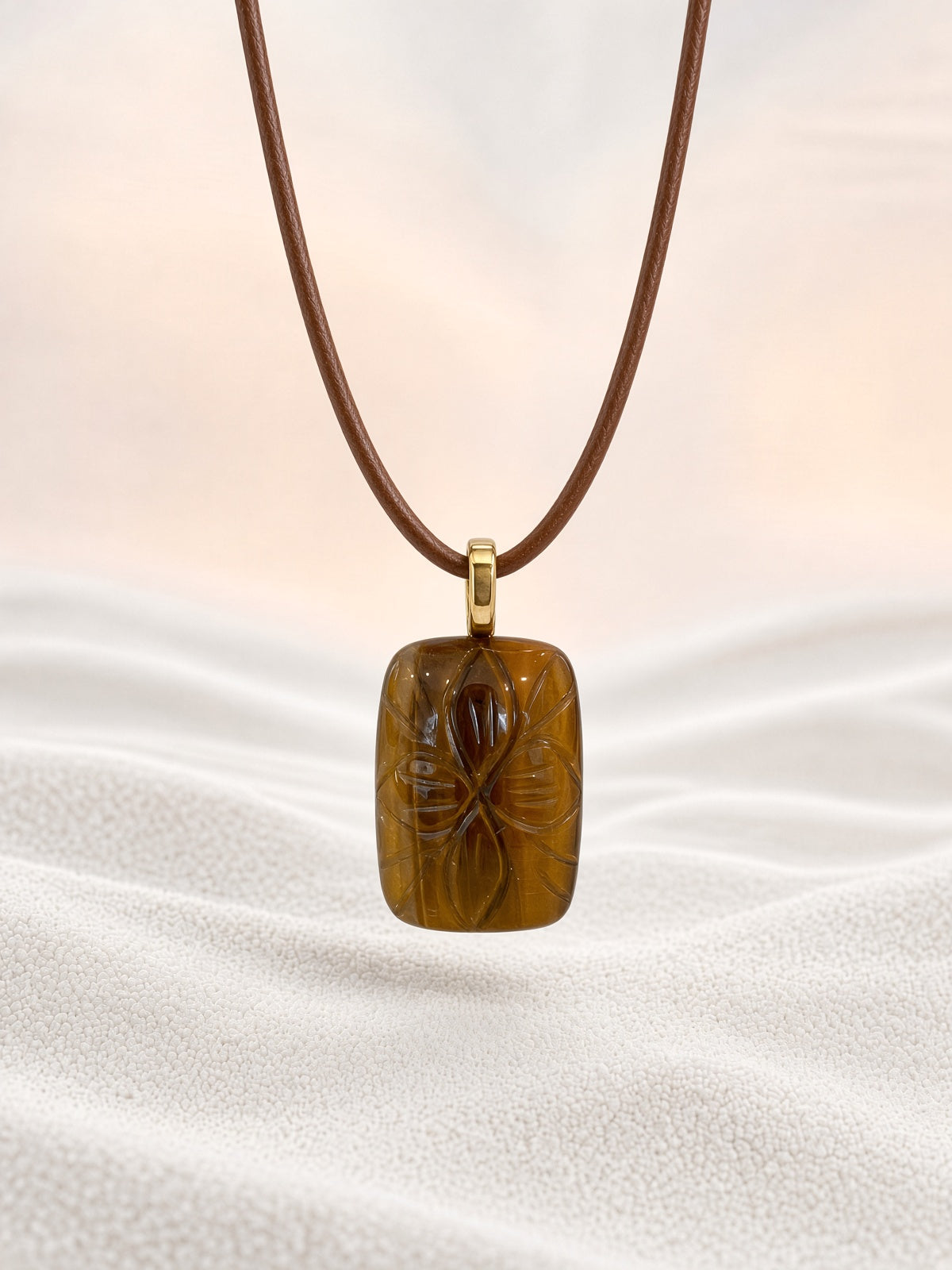 Tiger’s Eye Pendant Necklace