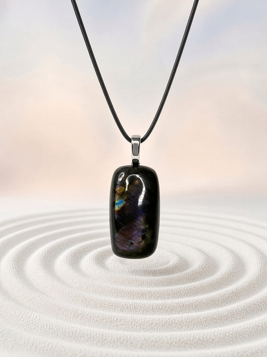 Spectrolite Labradorite Pendant Necklace