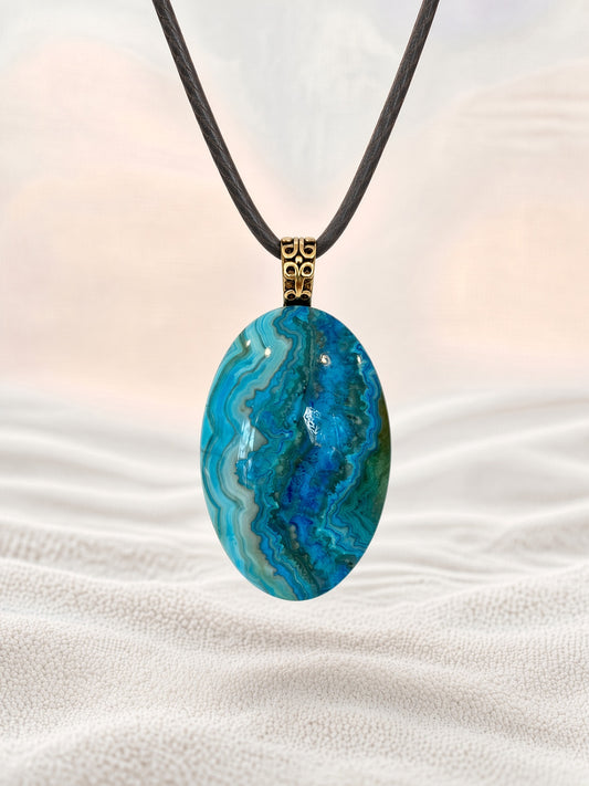 Fancy Lace Agate Pendant Necklace
