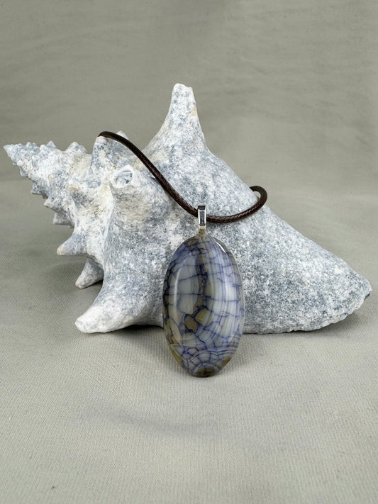 Dragon Vein Agate Pendant Necklace