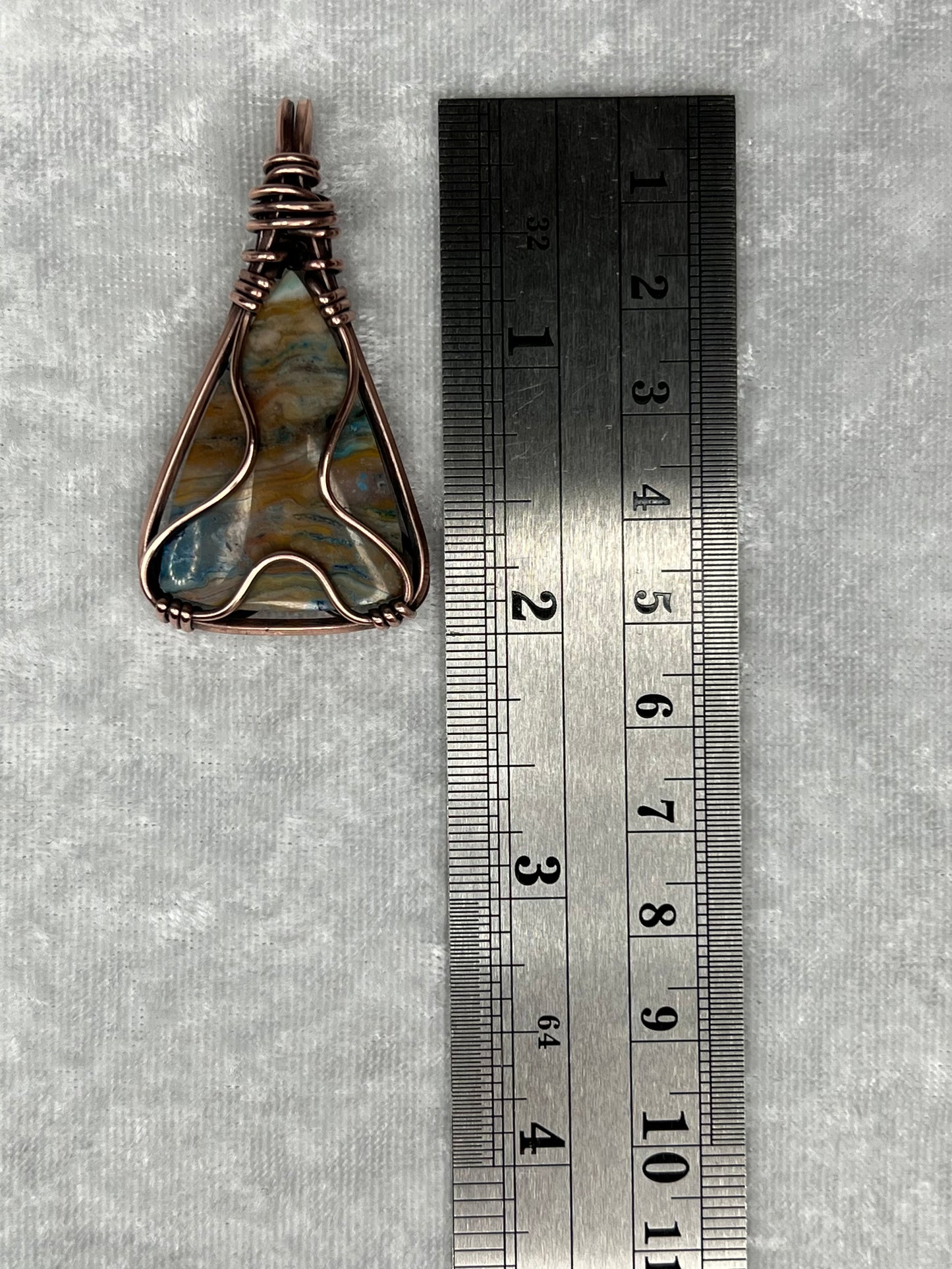 Fancy Lace Agate Pendant Necklace