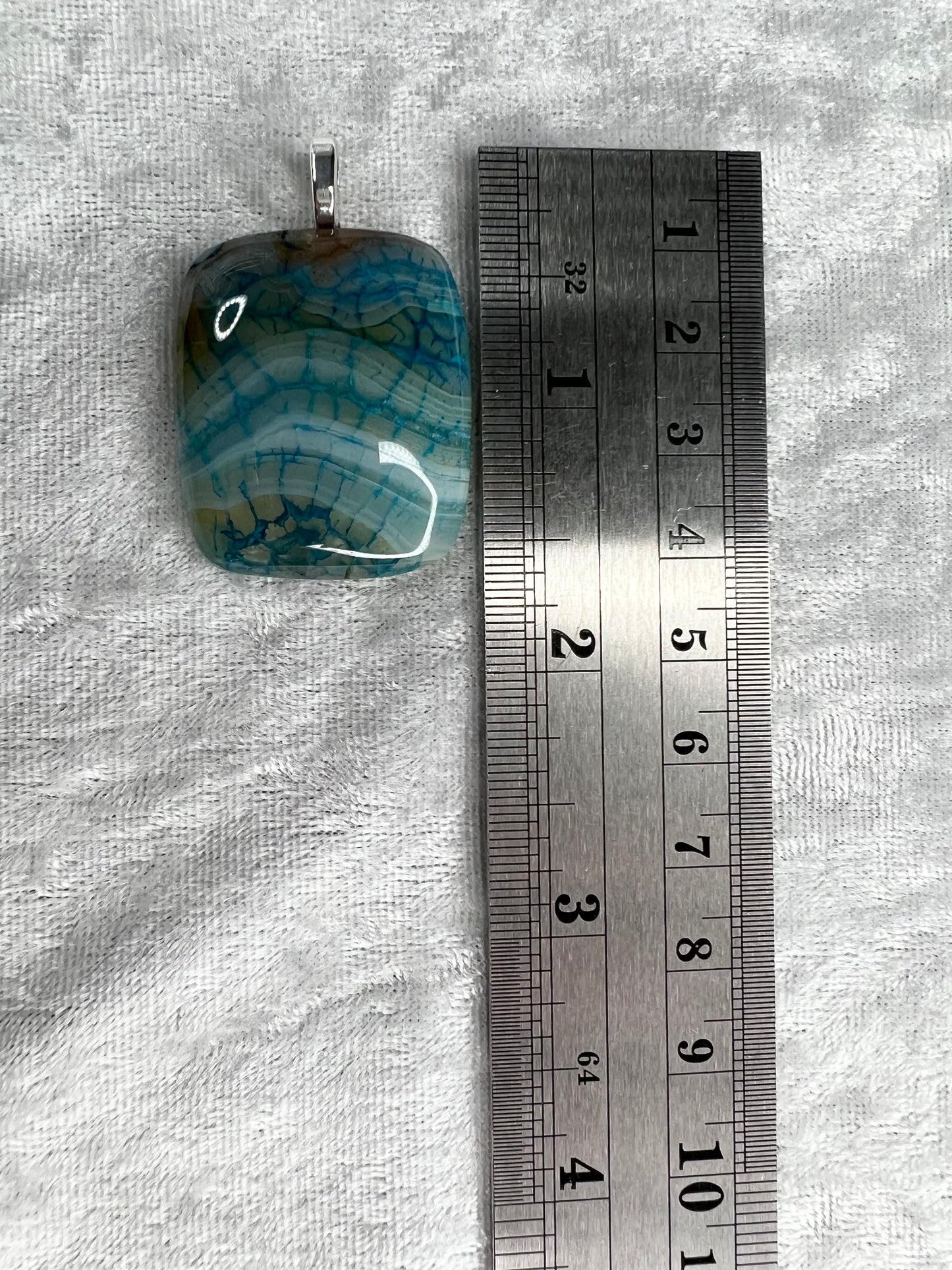 Dragon Vein Agate Pendant Necklace