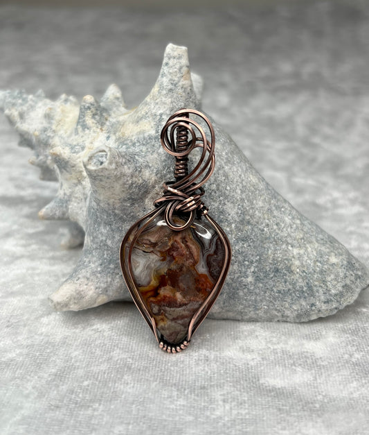 Lace Agate Pendant Necklace