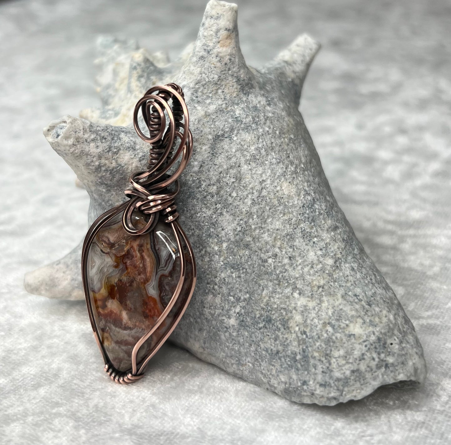 Lace Agate Pendant Necklace