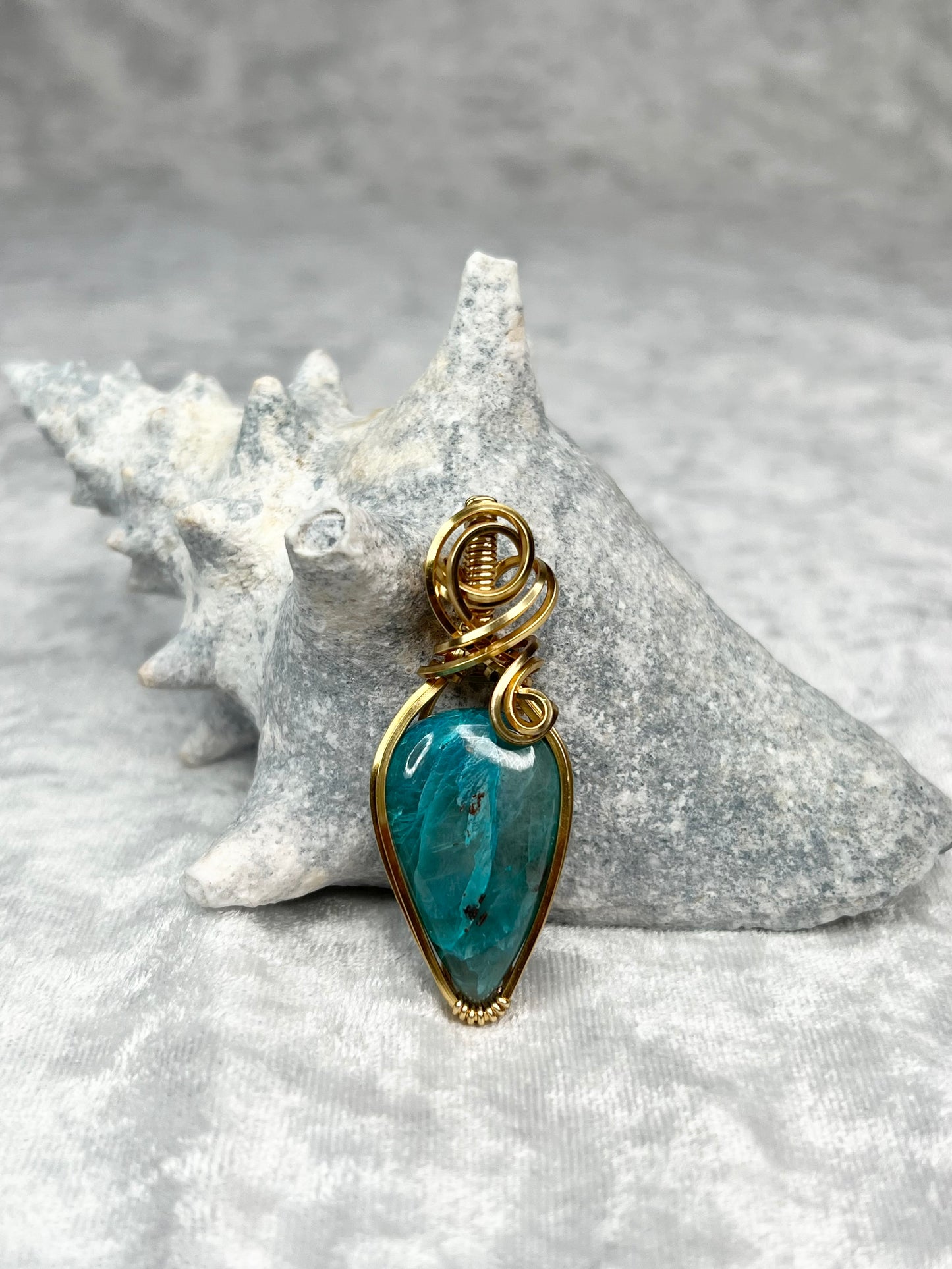 Chrysocolla Quartz Pendant Necklace