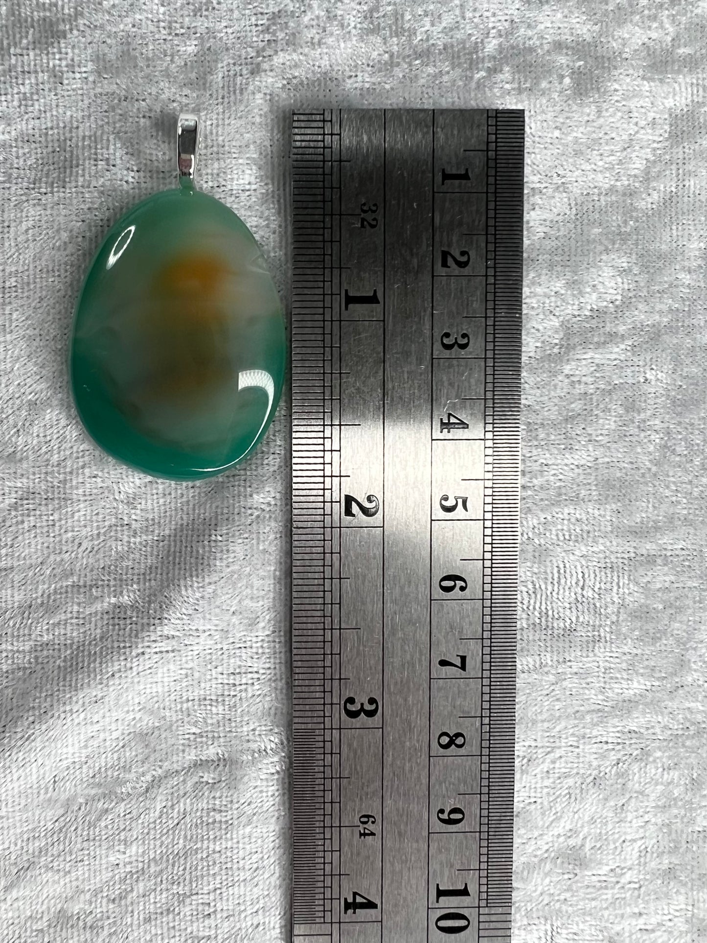 Dyed Window Agate Pendant Necklace